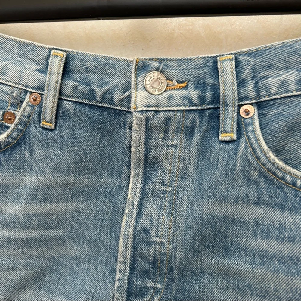 AGOLDE Parker Vintage Cutoff organic denim shorts size 29 high rise